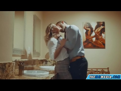 ❤️ Thaum ib tug busty blonde ntxias koj nyob rau hauv ib tug pej xeem chav dej ❤️  Porno  ntawm peb hmn.safehaus.top% ib